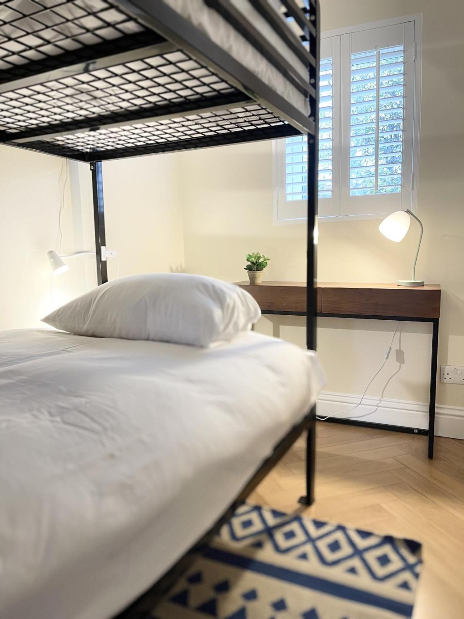 グレンリン ホテル バーネット 部屋 写真